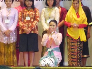 インドネシア訪日団によるパフォーマンス