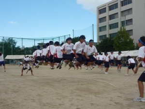 一発勝負!!（長縄跳び）