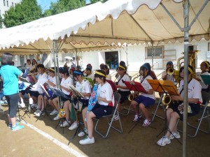 吹奏楽部演奏